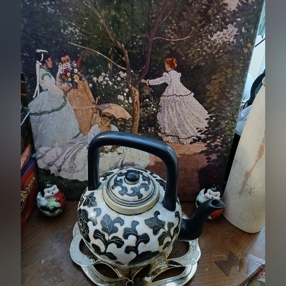 🫖Chinese Back&White Vintage Teapot 🍵 ☕️ RARE 1960's Asian Botanical Design.🫖 - Picture 4 of 14